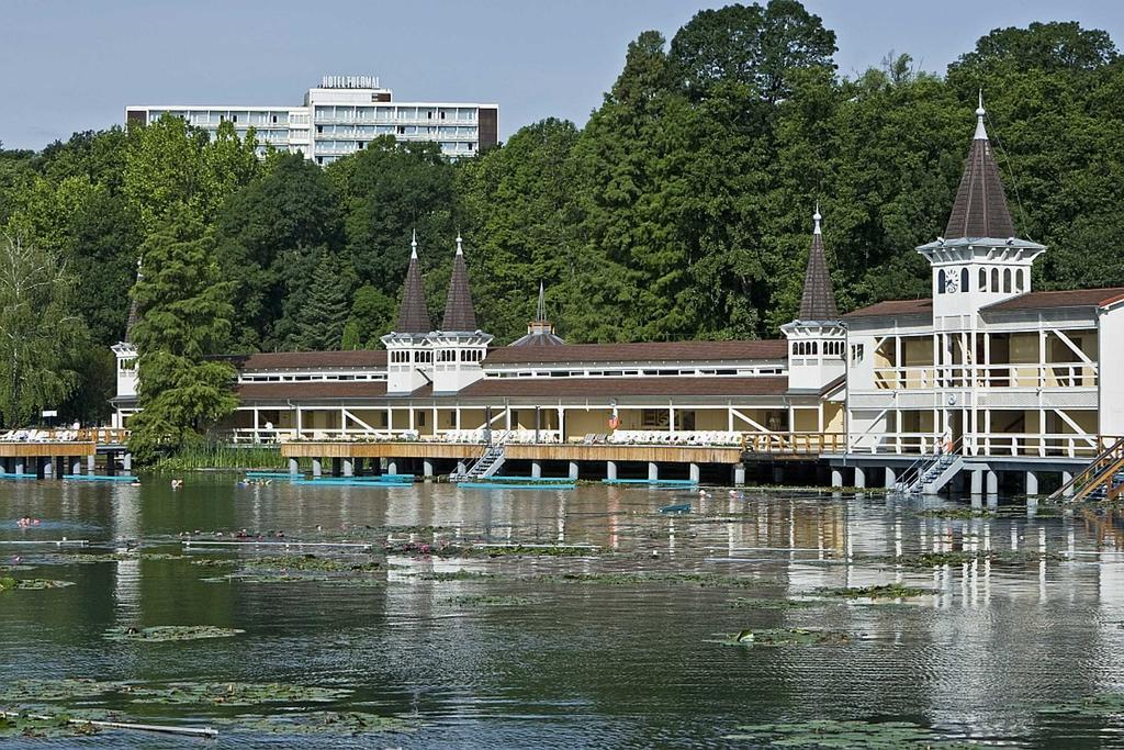 Ensana Thermal Heviz Hotel Eksteriør billede